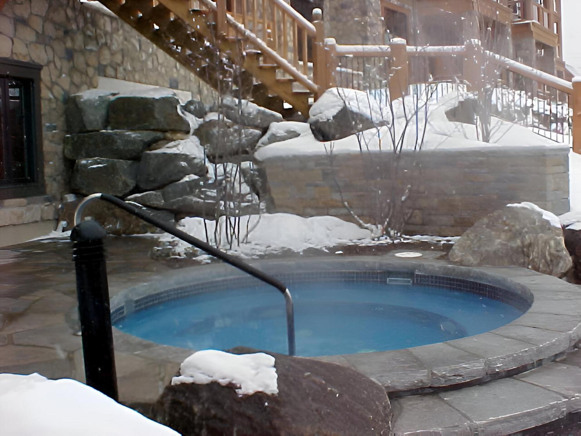 Luxurious Equinoxe Ski-In/Ski-Out Mont-Tremblant Dış mekan fotoğraf